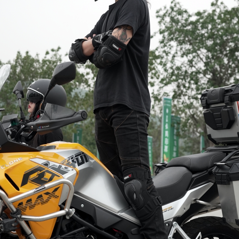ชุดอุปกรณ์ป้องกันเข่าและข้อศอก - Motorcycle Gear For Woman บทวิจารณ์และราคา